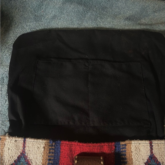 Western Woven saddle blanket Shoulder Bag with leather fringe - Picture 11 of 11